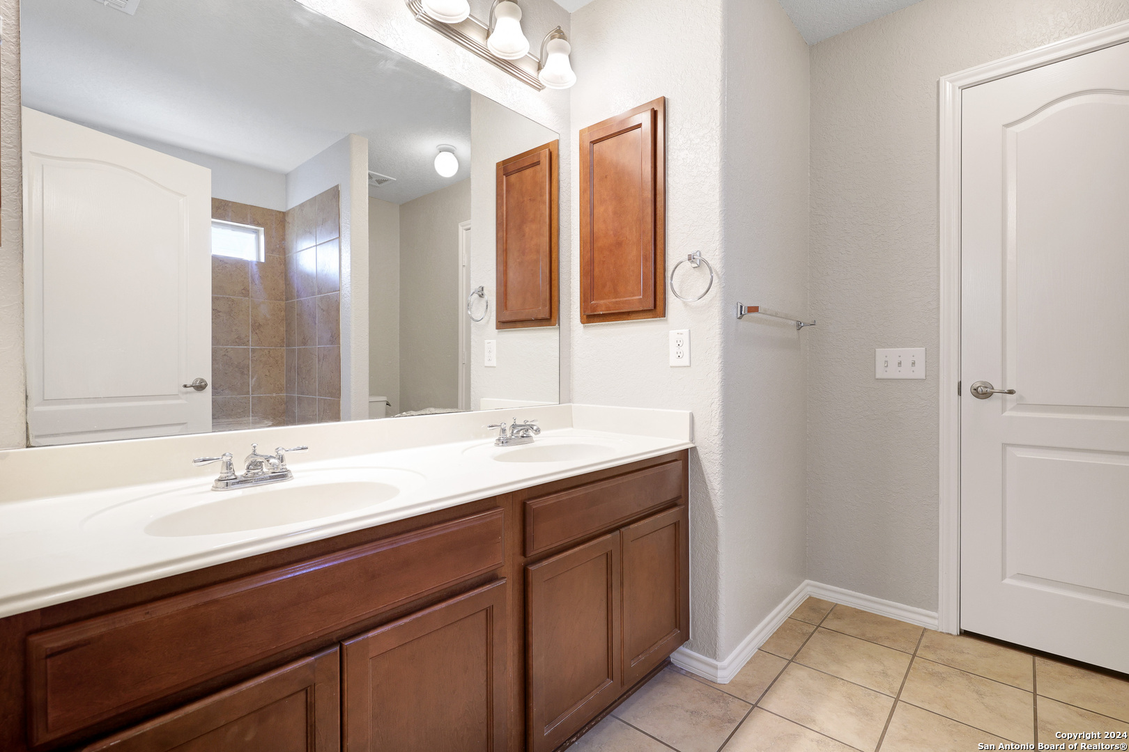 8511 Pecan Cross San Antonio TX 78240