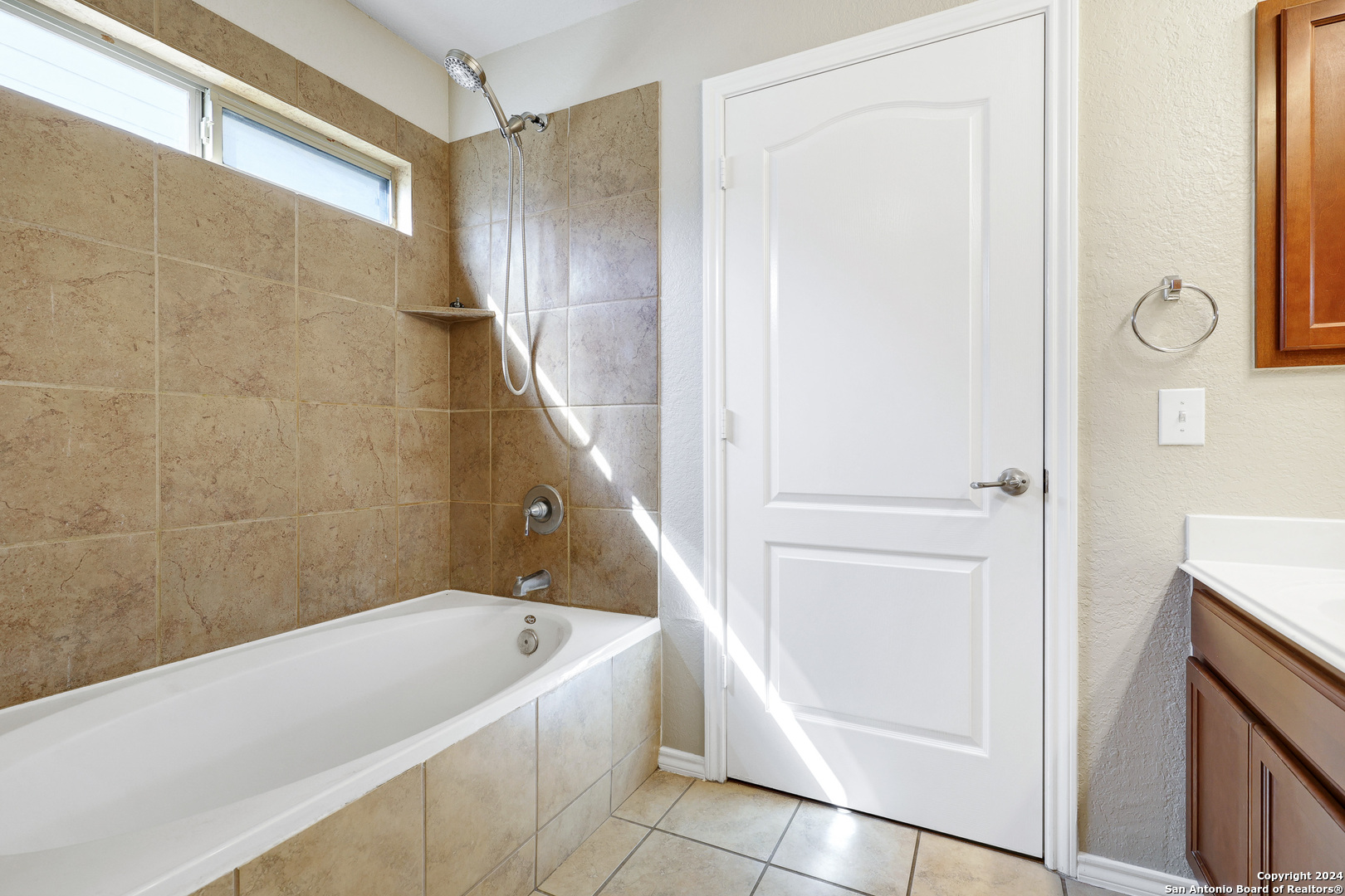 8511 Pecan Cross San Antonio TX 78240