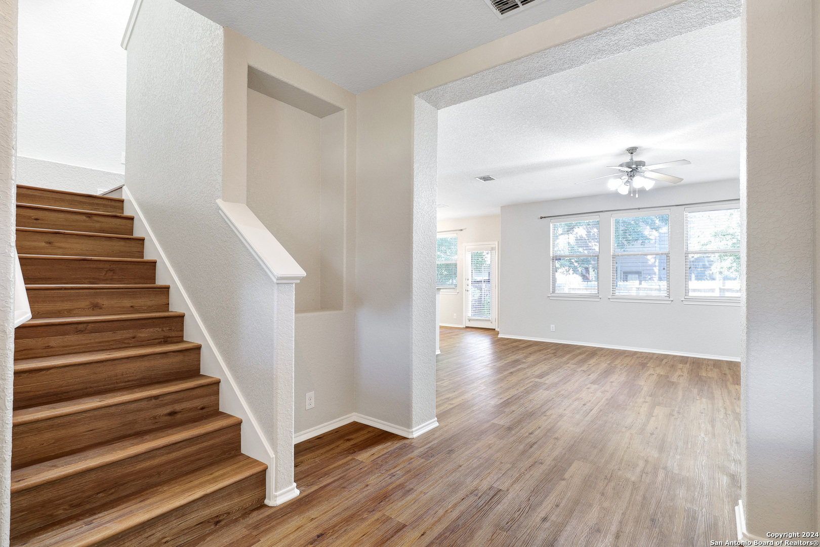 8511 Pecan Cross San Antonio TX 78240