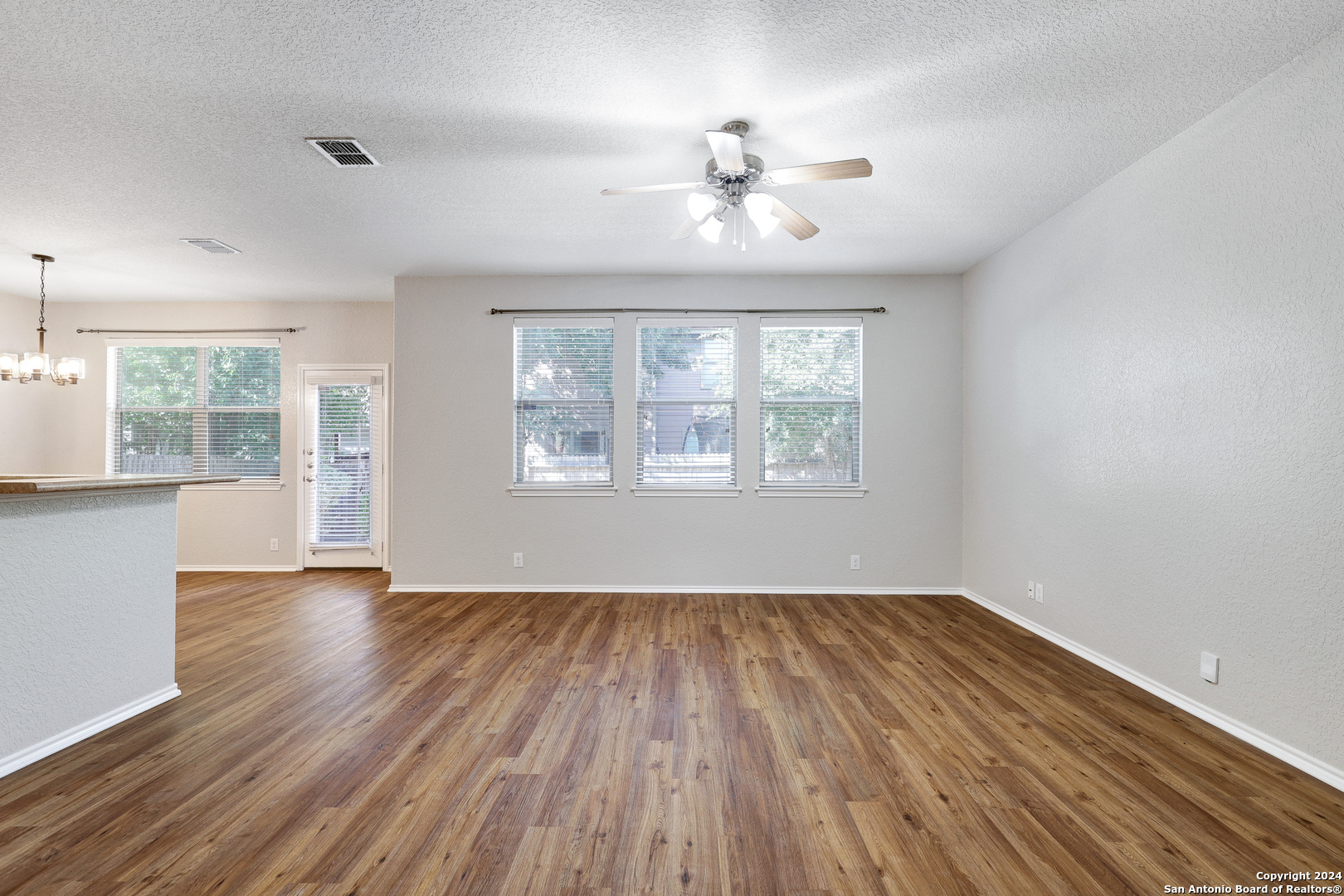 8511 Pecan Cross San Antonio TX 78240