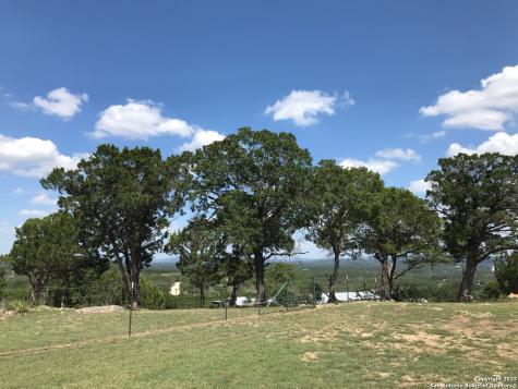 261 Blackfoot Bandera TX 78003