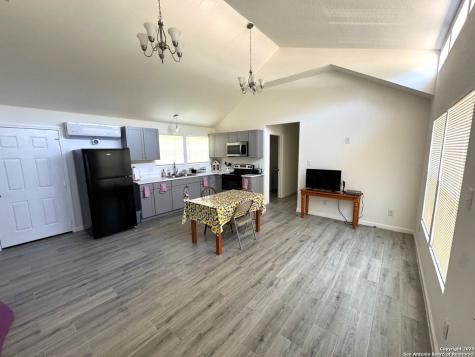 261 Blackfoot Bandera TX 78003