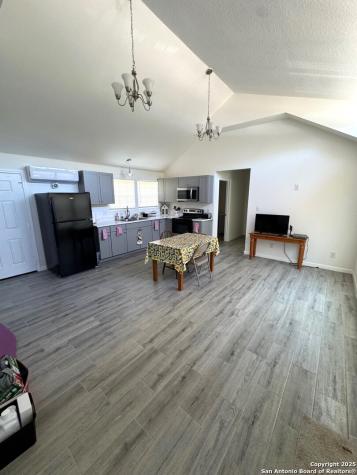 261 Blackfoot Bandera TX 78003
