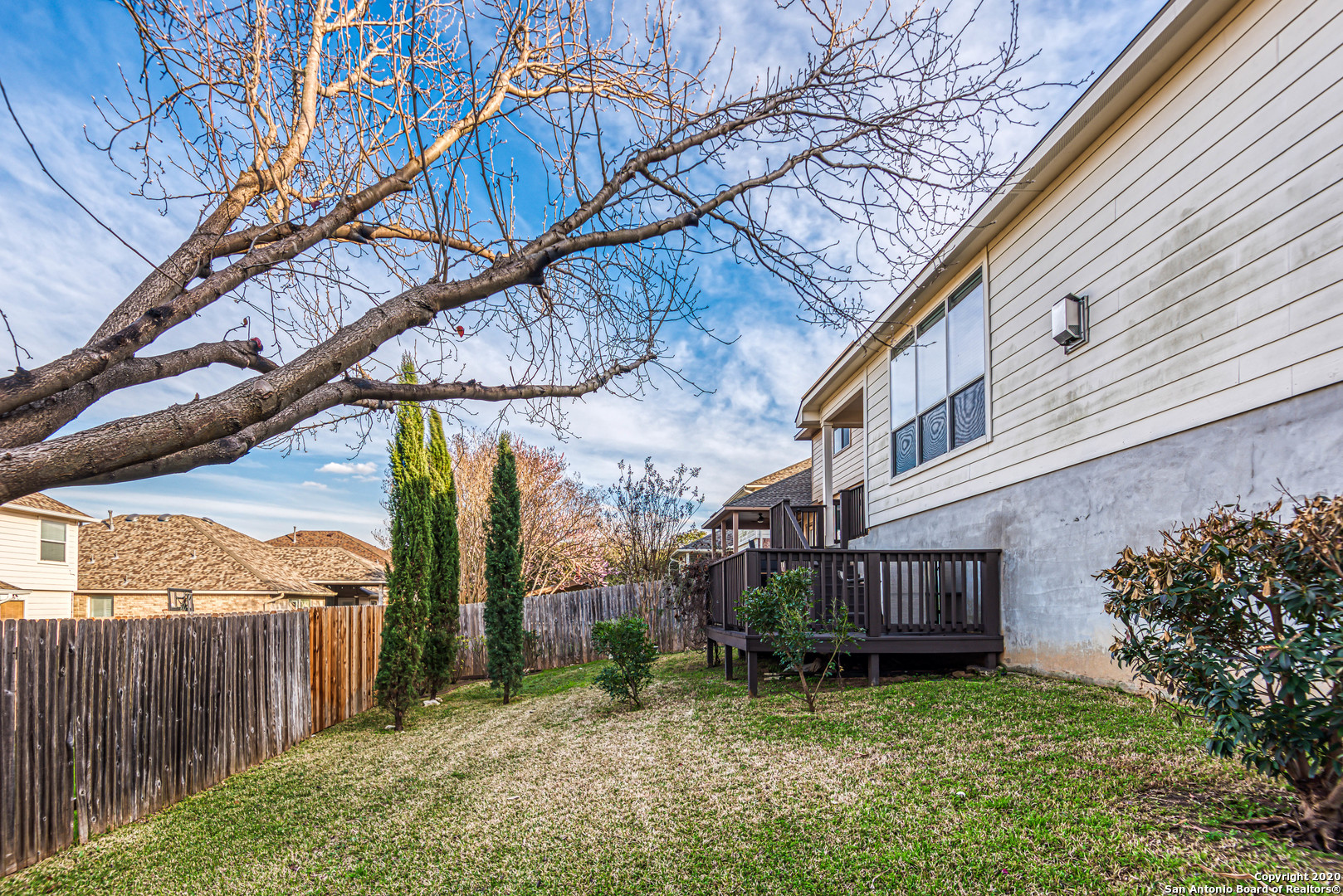 71 Blue Thorn Trail San Antonio TX 78256