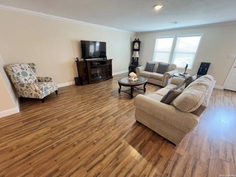 9230 Honey Mesquite Seguin TX 78155