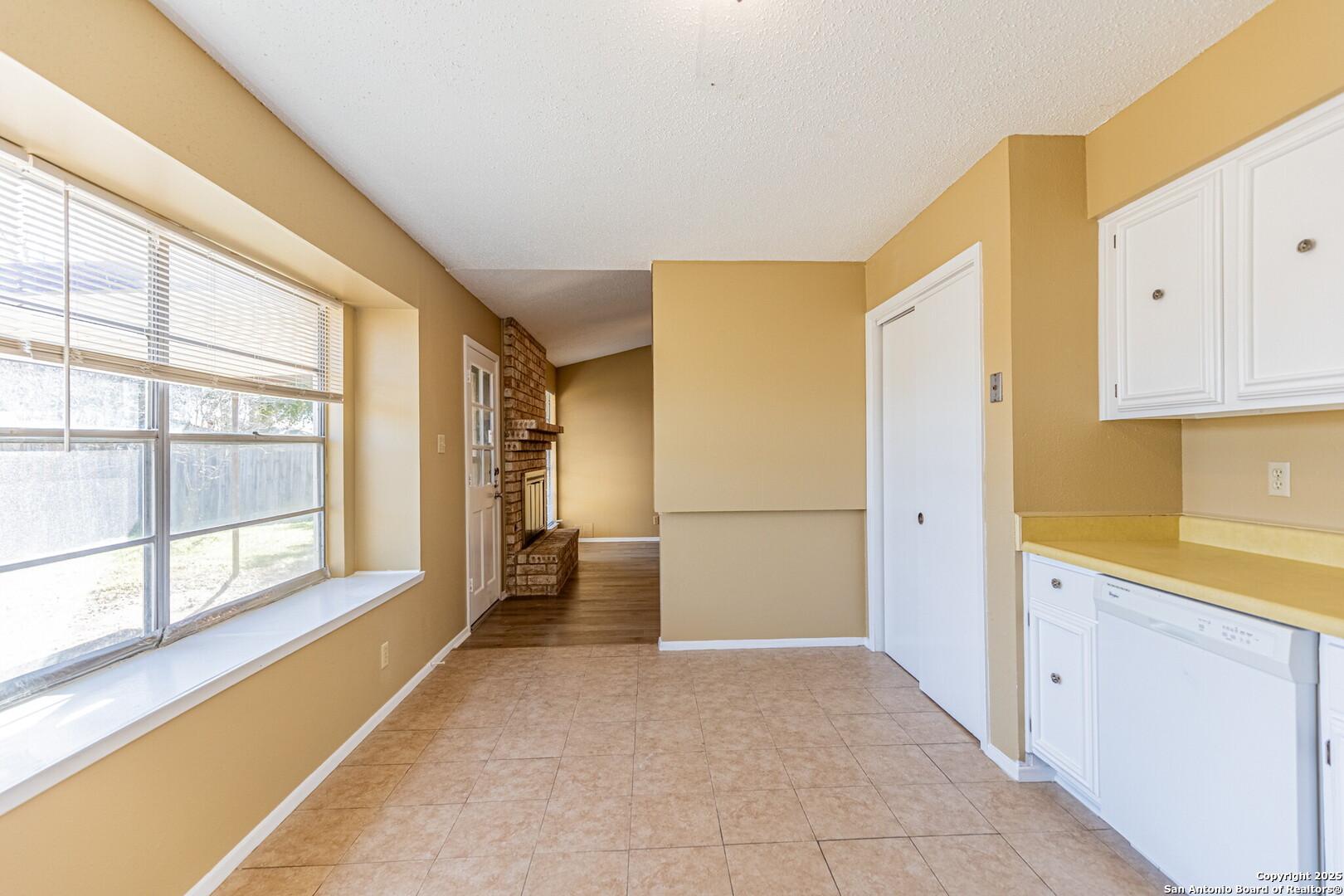 4414 Valleybrook San Antonio TX 78238