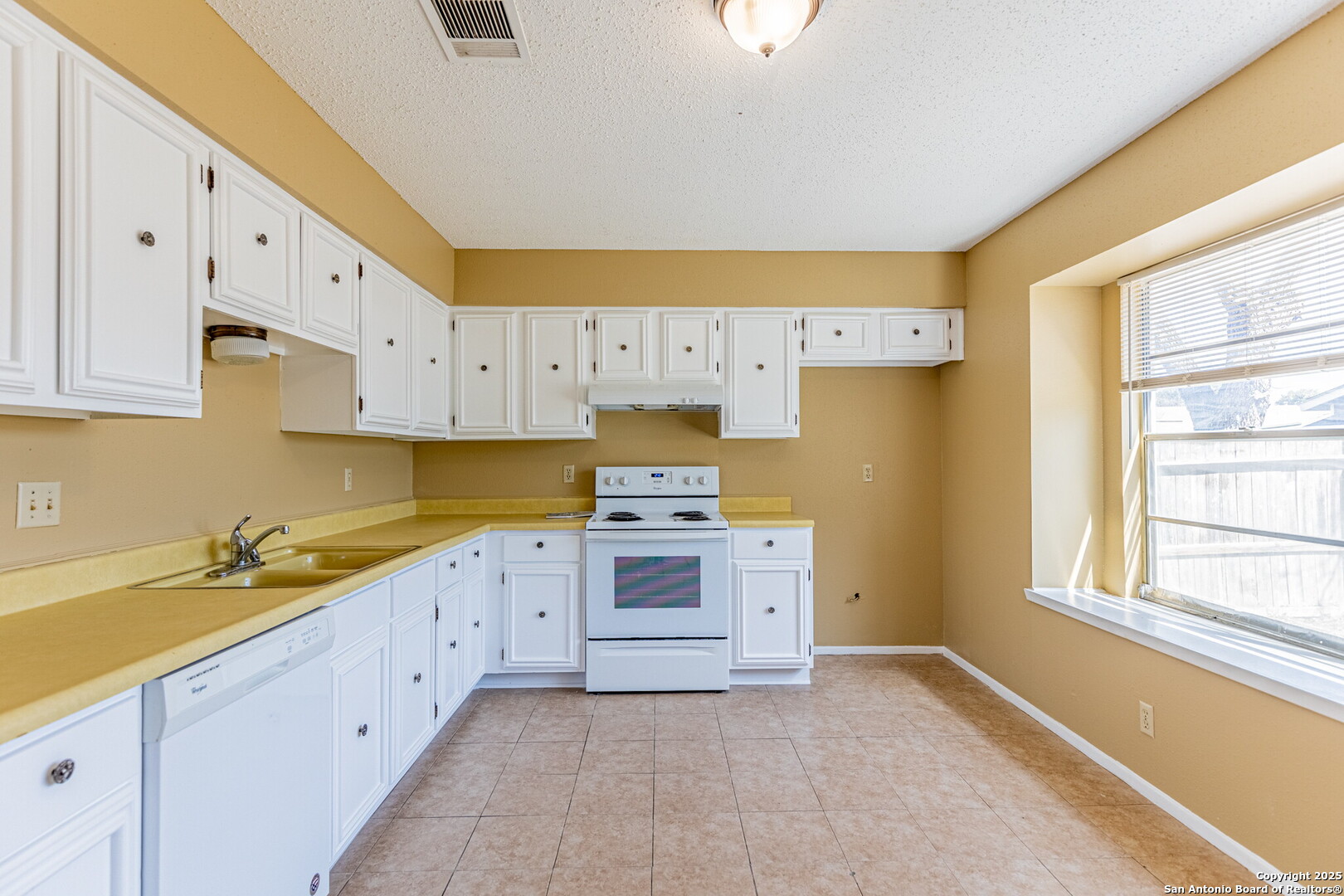 4414 Valleybrook San Antonio TX 78238