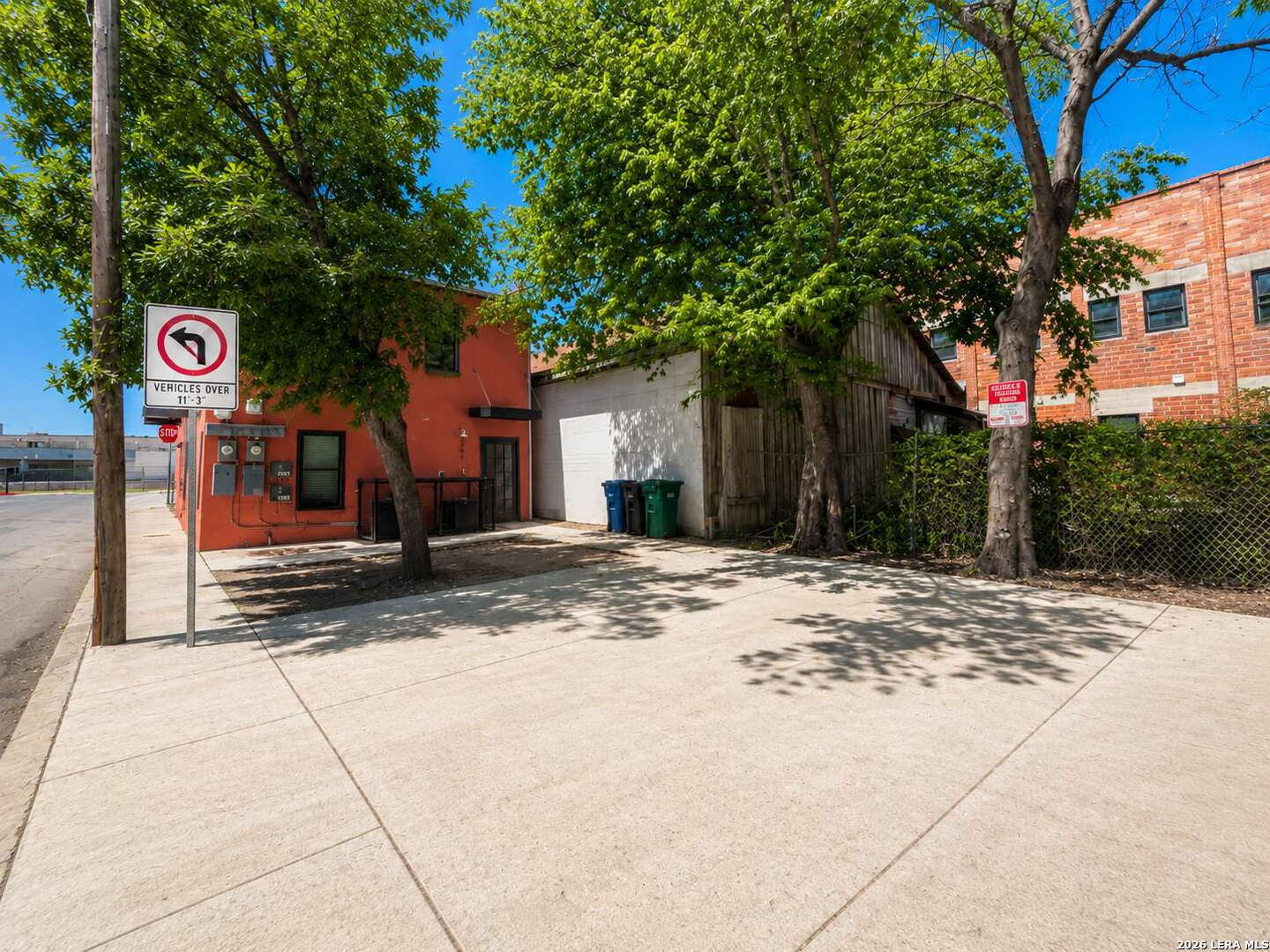 1722 S Saint Marys Street San Antonio TX 78210