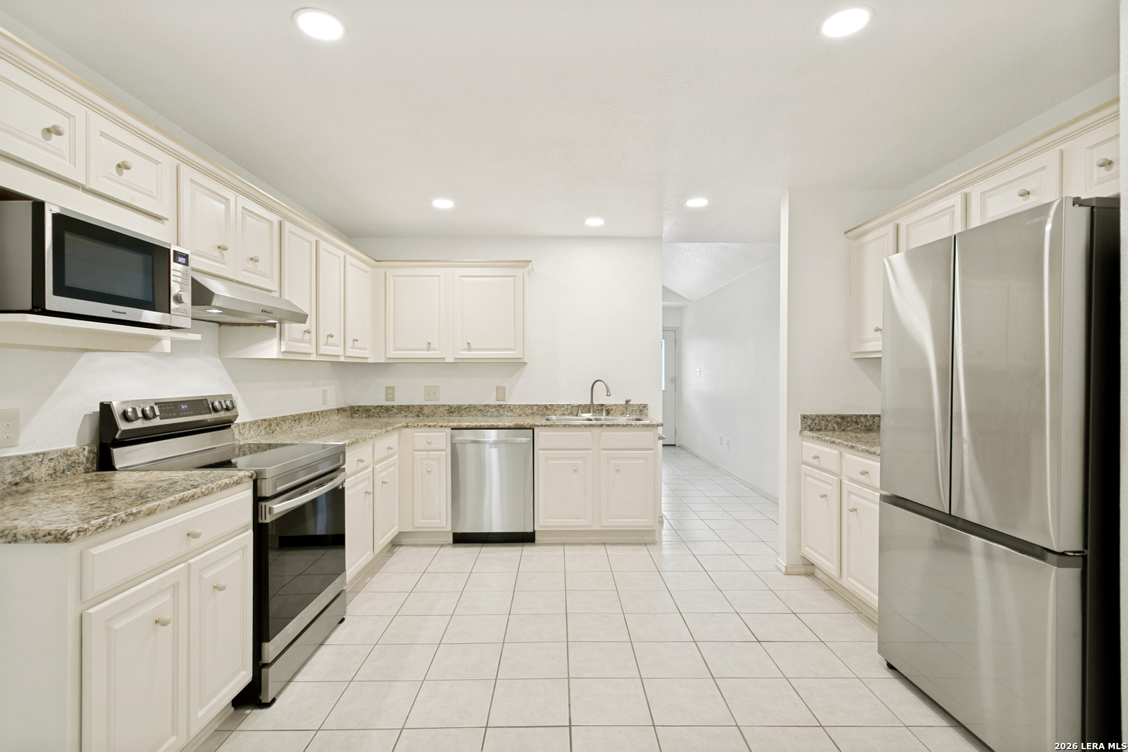 3202 Eisenhauer #801 San Antonio TX 78209