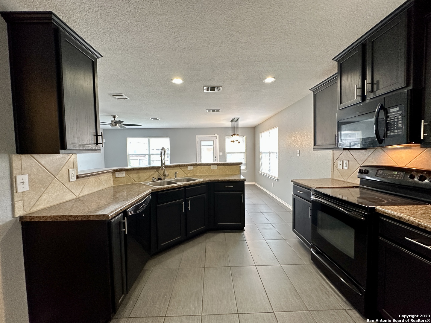 11515 Valley Garden San Antonio TX 78245