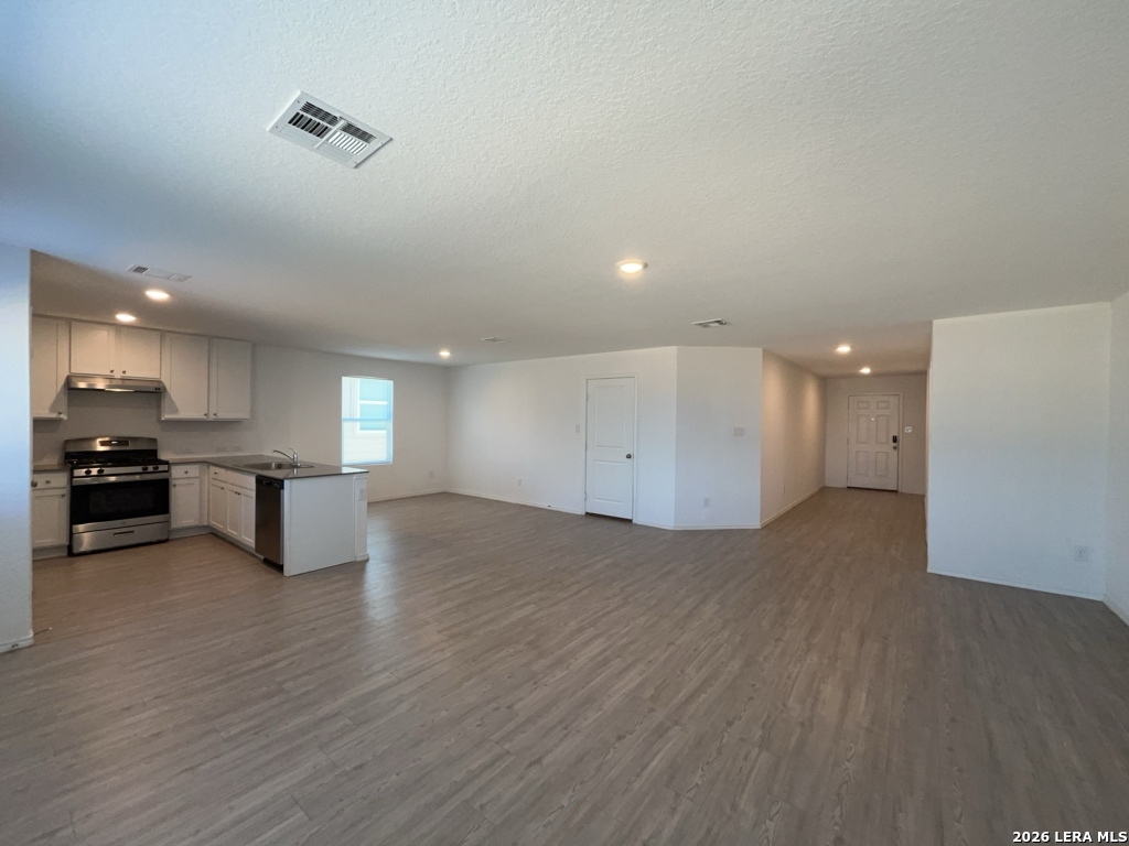 2421 Sweet Olive New Braunfels TX 78130