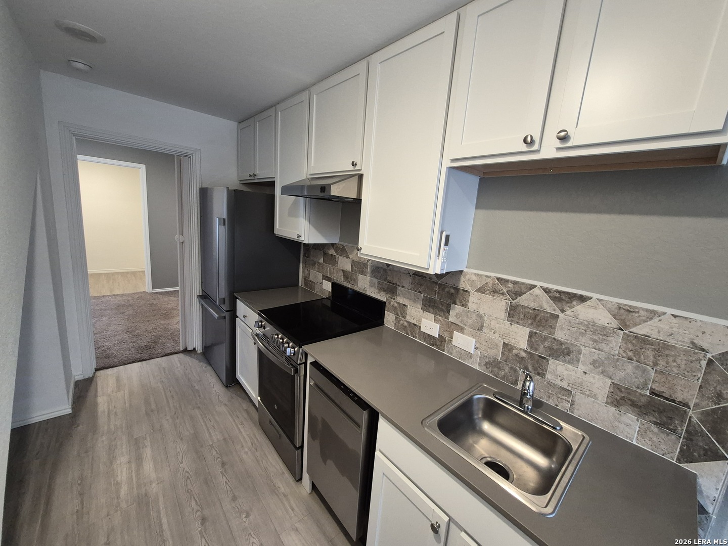 6930 Elm Cove San Antonio TX 78244