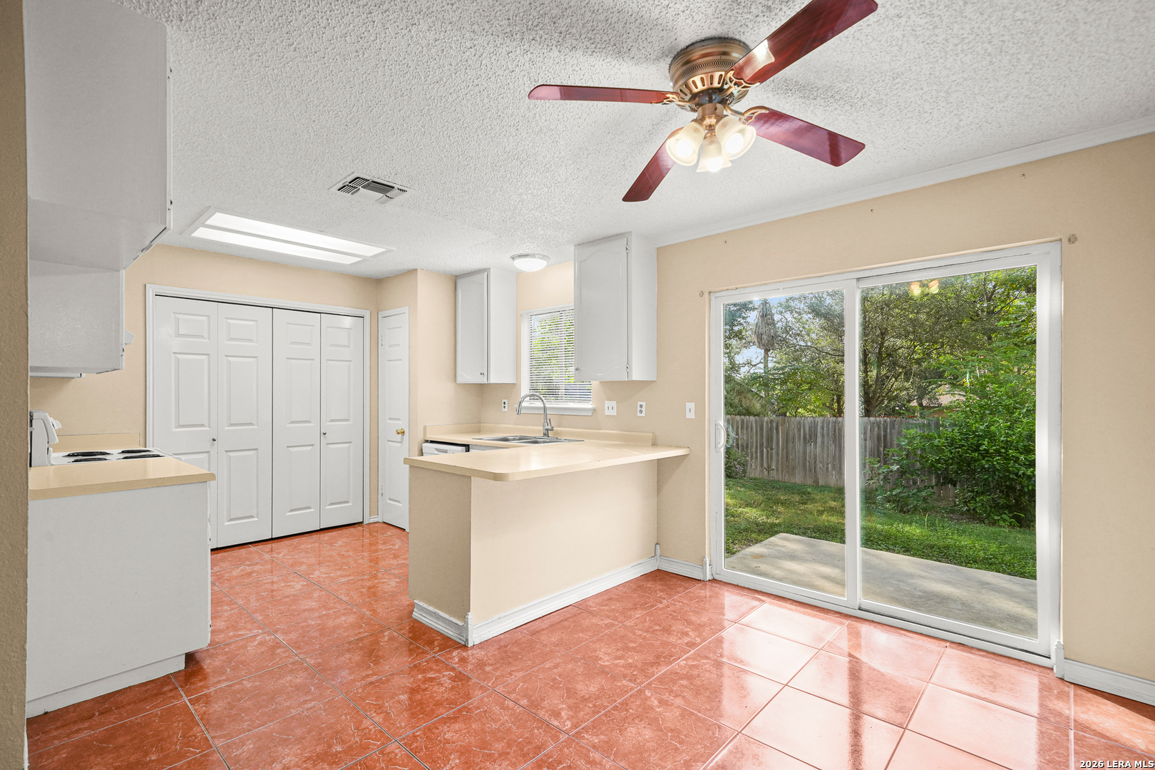 8726 Timber Range San Antonio TX 78250