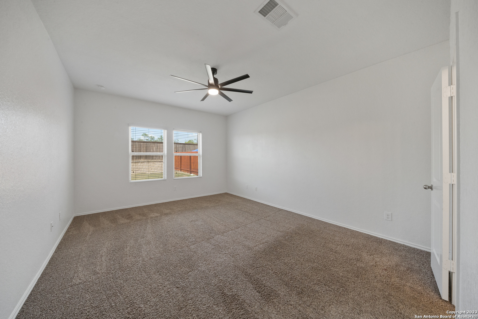 14527 Running Wolf San Antonio TX 78245