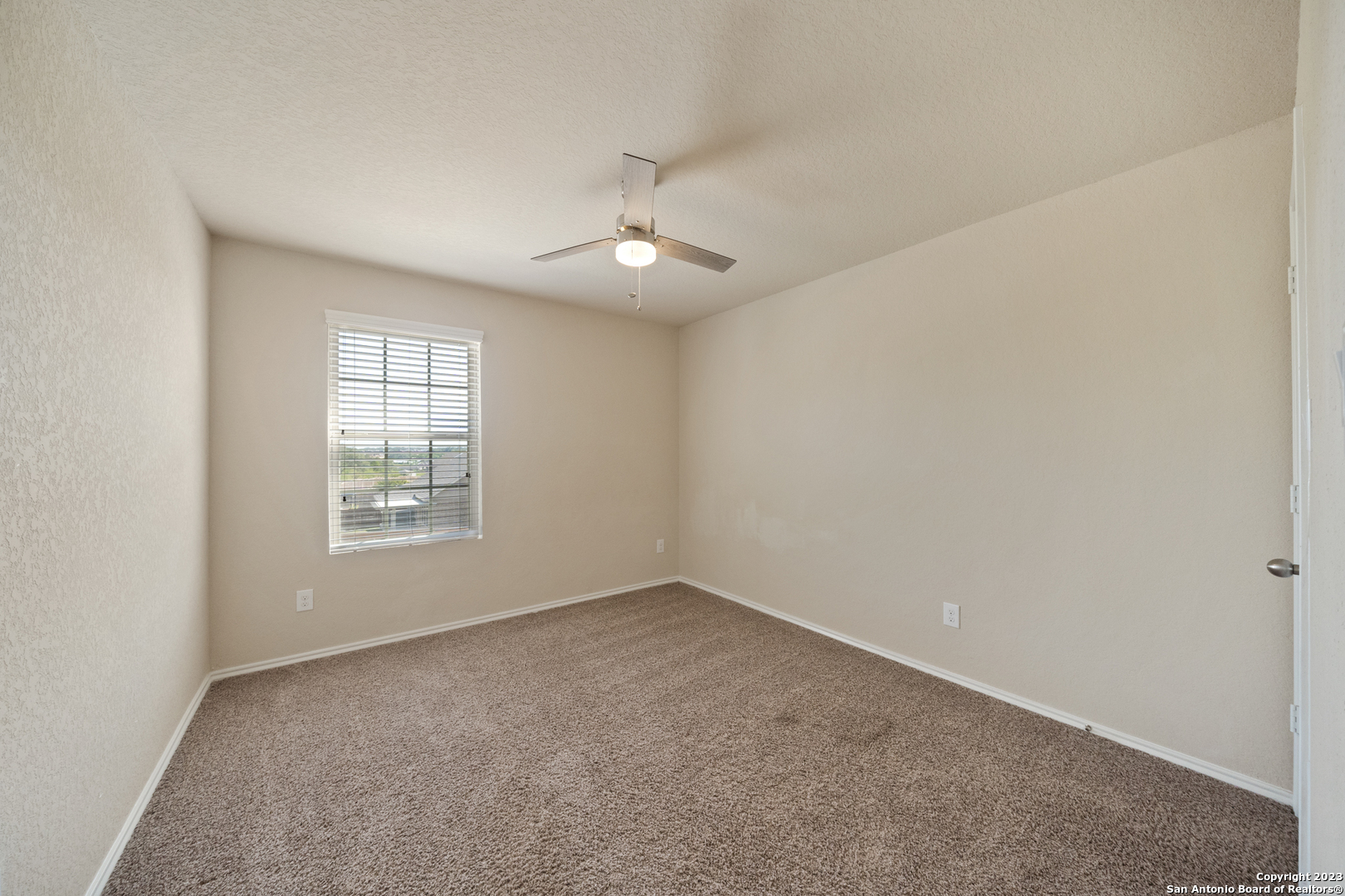 14527 Running Wolf San Antonio TX 78245