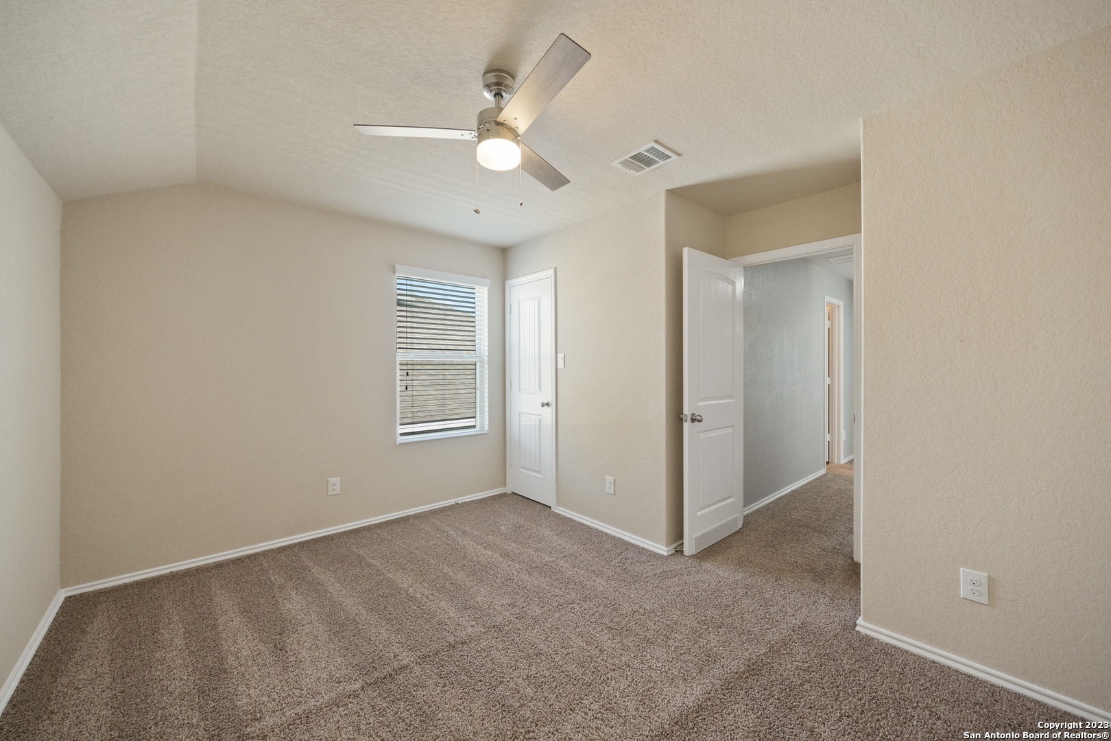 14527 Running Wolf San Antonio TX 78245