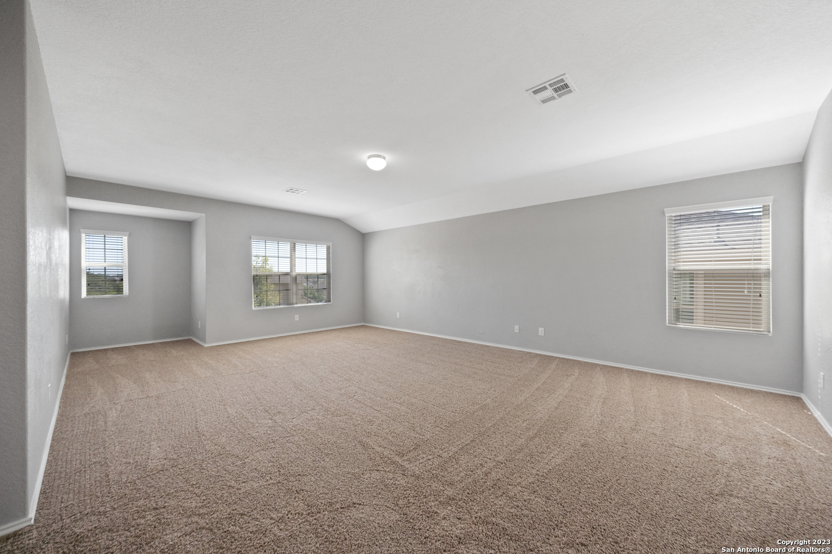 14527 Running Wolf San Antonio TX 78245