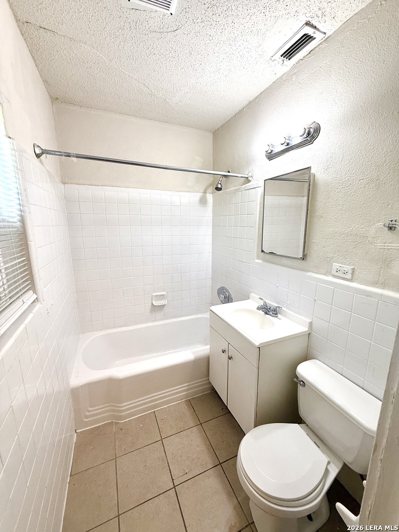 617 S Palmetto Avenue San Antonio TX 78203