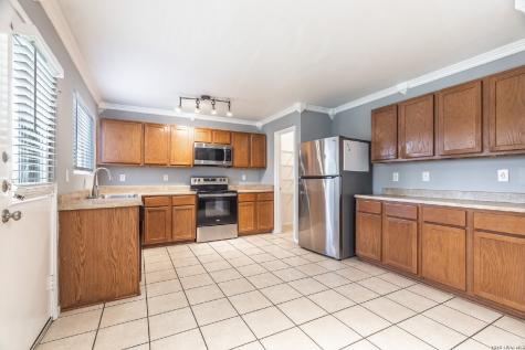 5818 Sherbrooke Oak San Antonio TX 78249