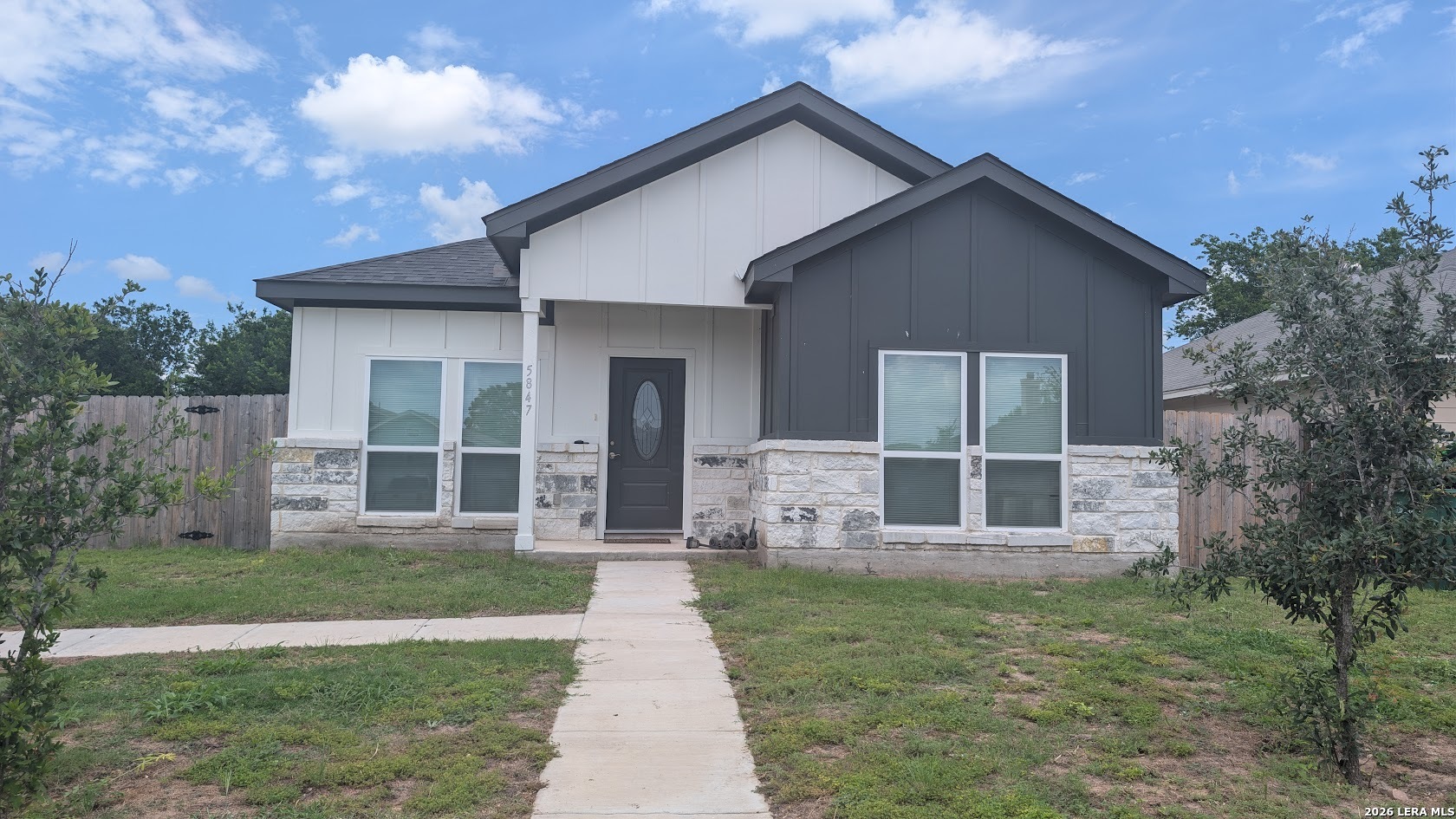 5847 Tree View San Antonio TX 78220