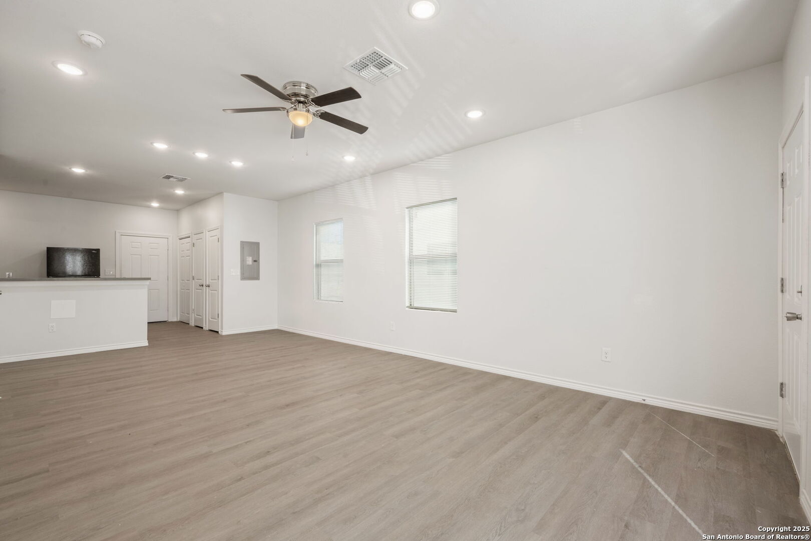 8719 Wurzbach San Antonio TX 78240