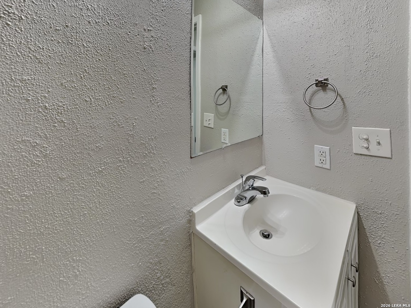4909 Tiffany Schertz TX 78108