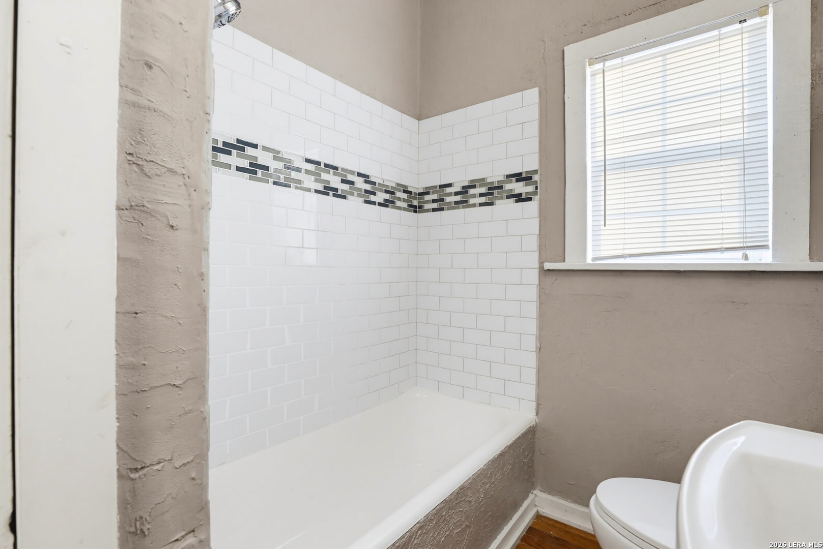 1025 W Craig Place San Antonio TX 78201
