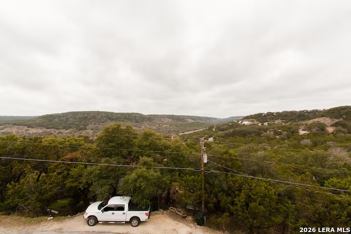 1435 Trail Pass Canyon Lake TX 78133