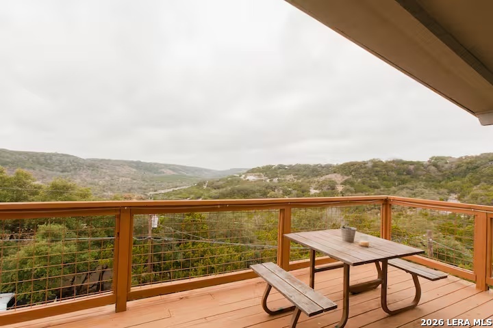 1435 Trail Pass Canyon Lake TX 78133