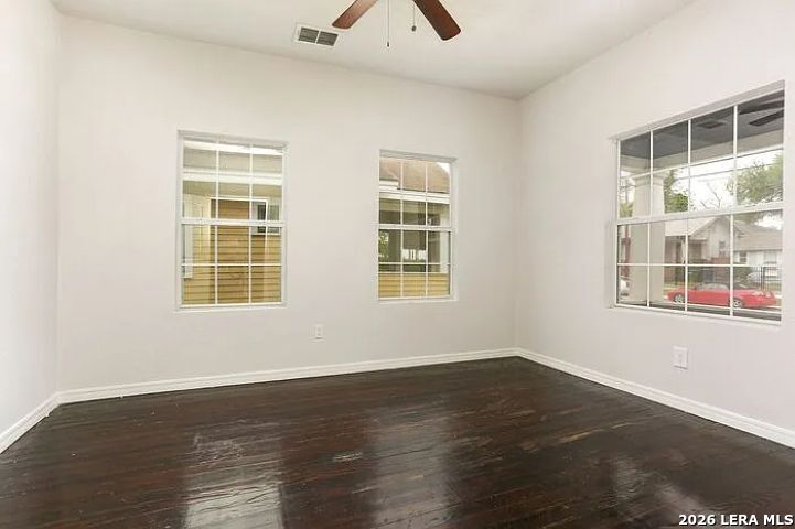 618 Saint James San Antonio TX 78202