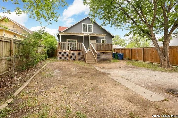 618 Saint James San Antonio TX 78202