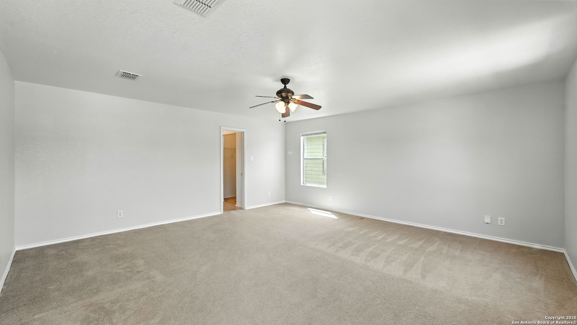209 Hinge Cibolo TX 78108