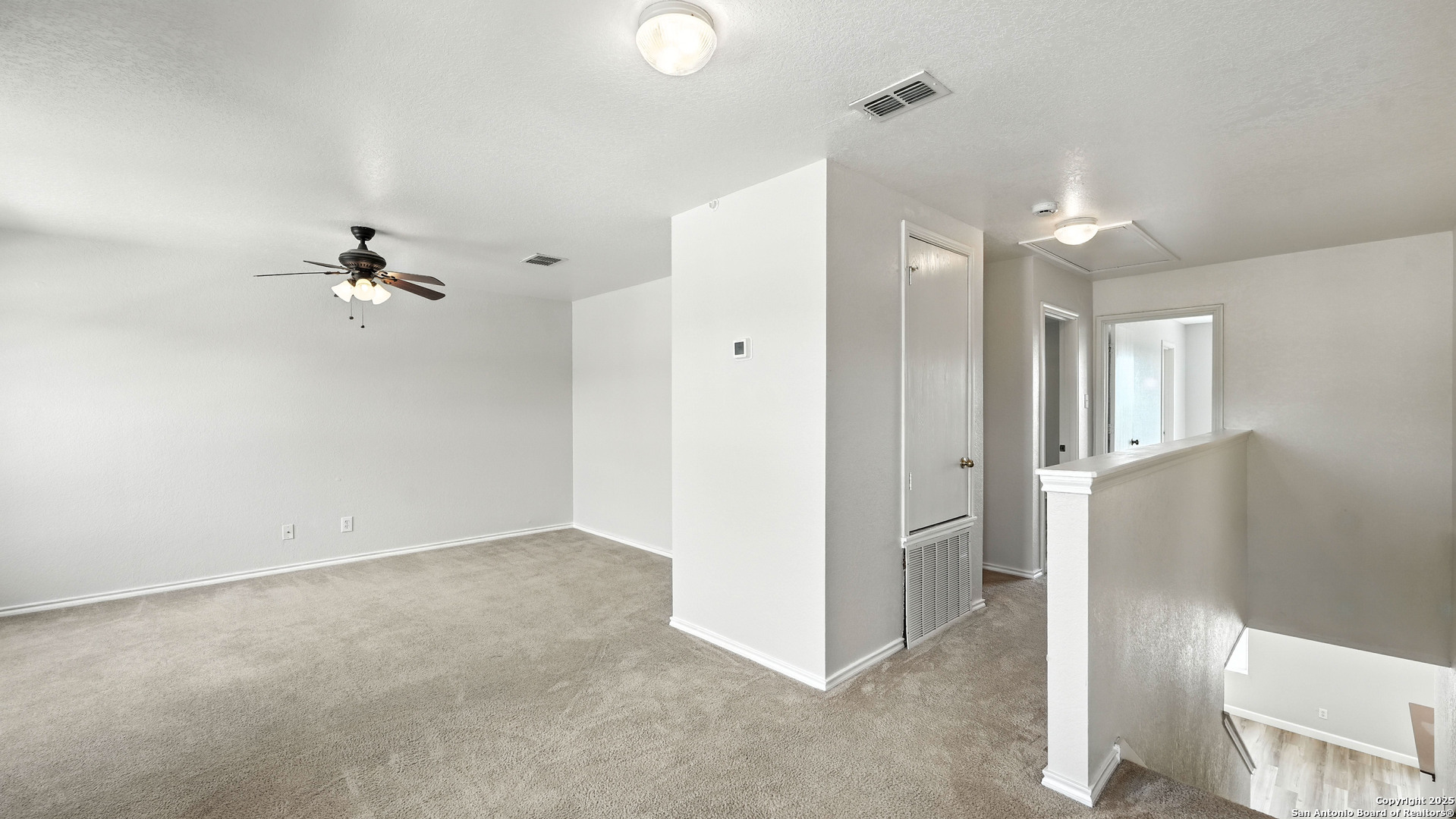 209 Hinge Cibolo TX 78108