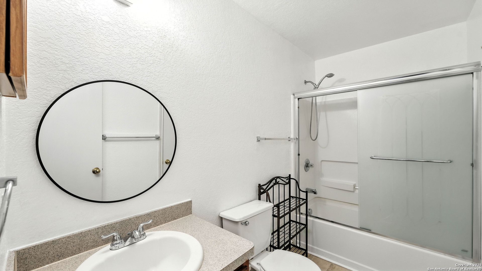 209 Hinge Cibolo TX 78108