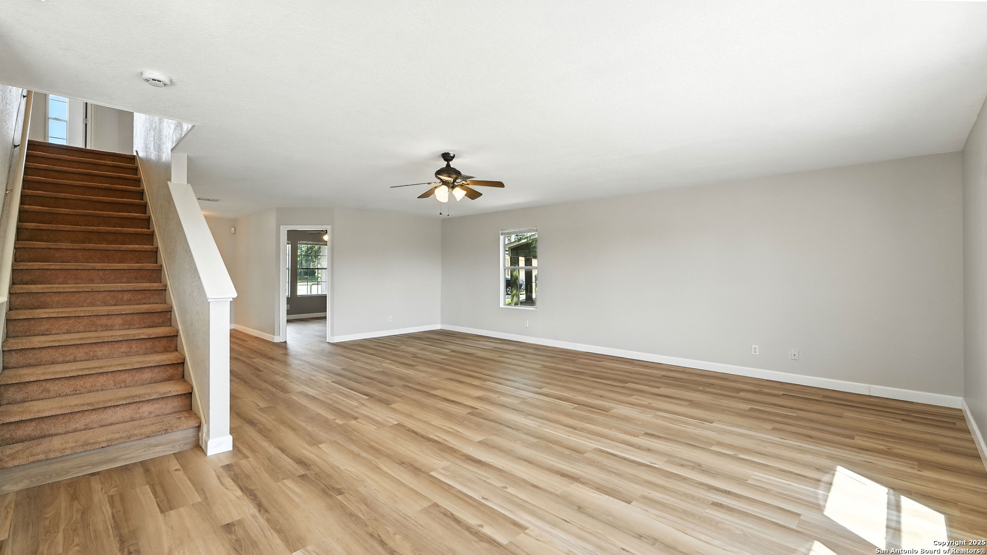 209 Hinge Cibolo TX 78108
