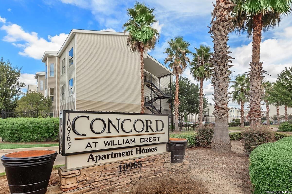 10965 S Gessner Houston TX 77076
