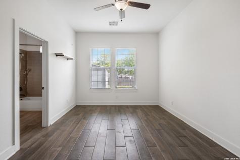 534 Rigsby Avenue San Antonio TX 78210
