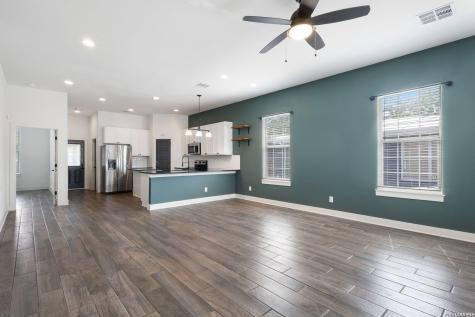 534 Rigsby Avenue San Antonio TX 78210