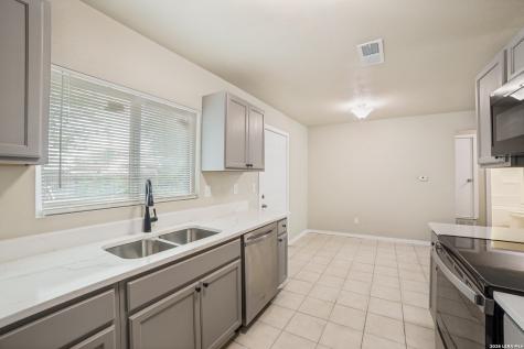 10506 Bounty Drive San Antonio TX 78245