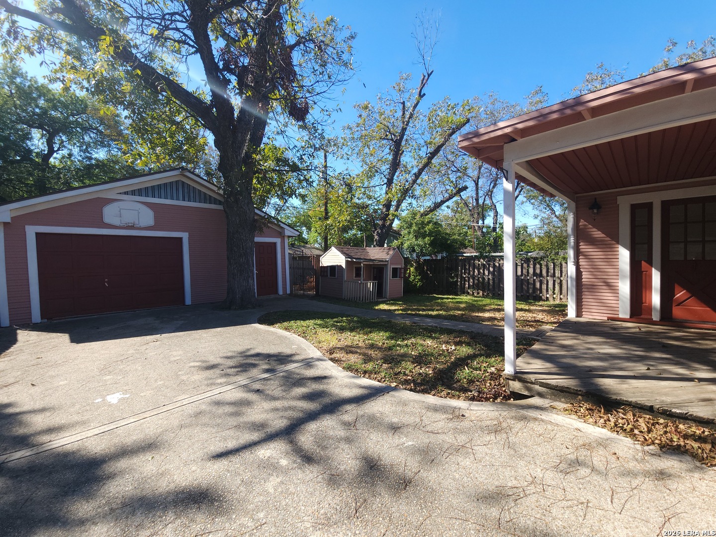 1138 W Magnolia Avenue San Antonio TX 78201