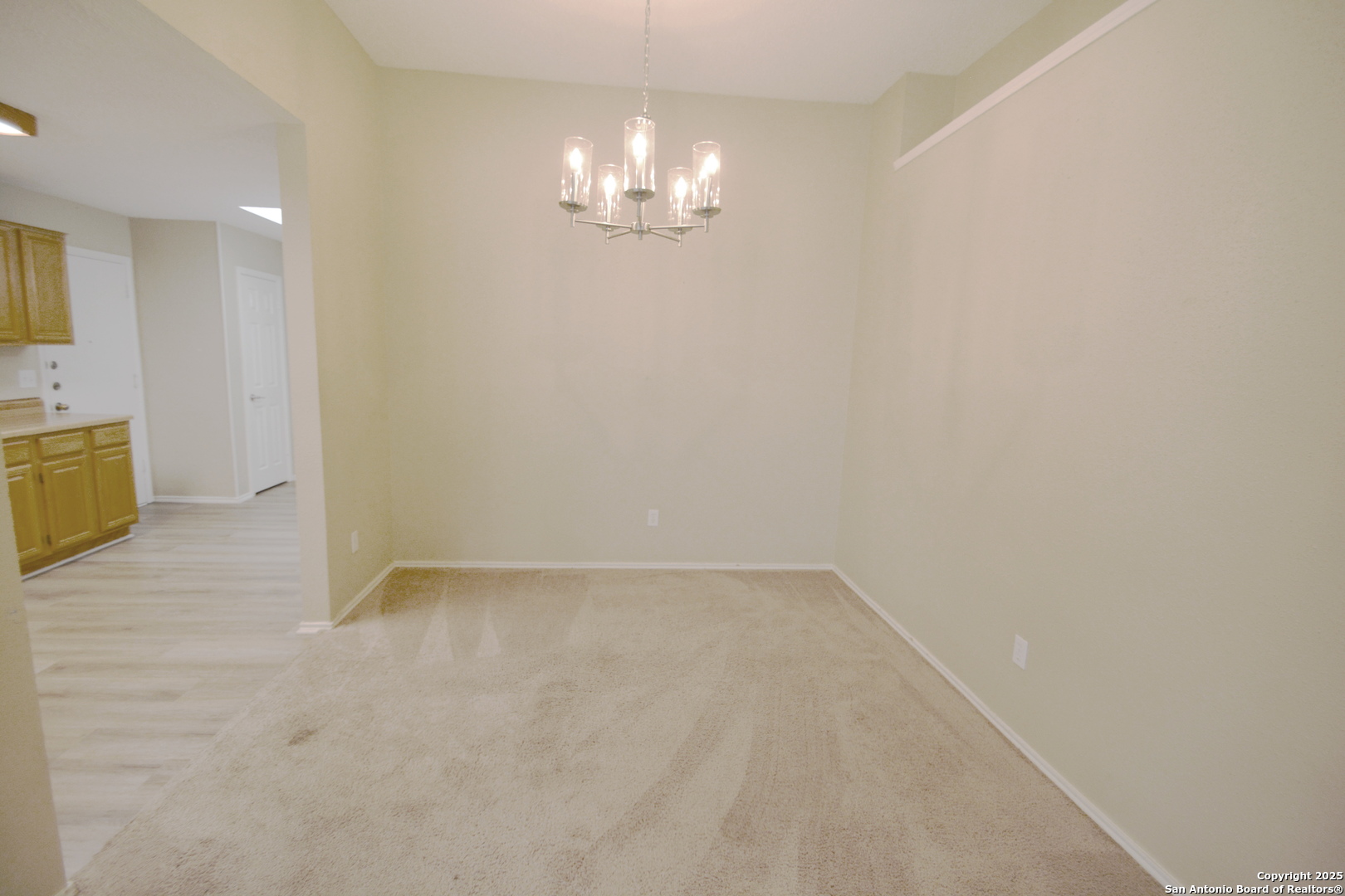 1011 Hedgestone Drive San Antonio TX 78258