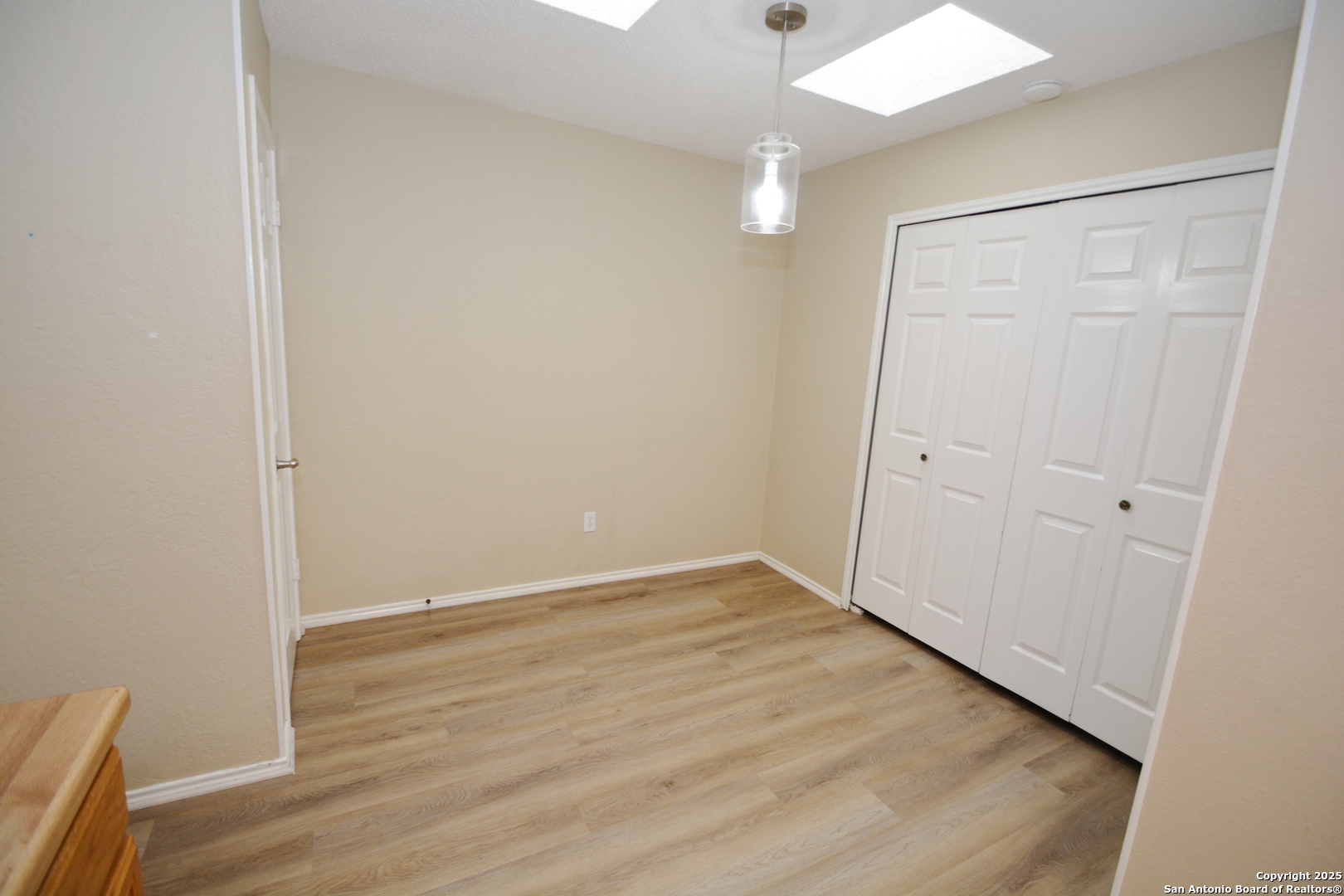1011 Hedgestone Drive San Antonio TX 78258