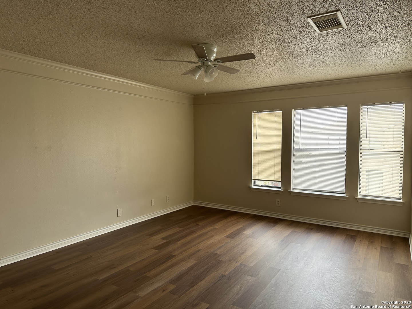 5022 River Kenton San Antonio TX 78240