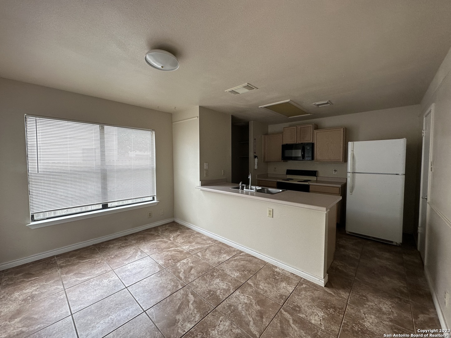 5022 River Kenton San Antonio TX 78240