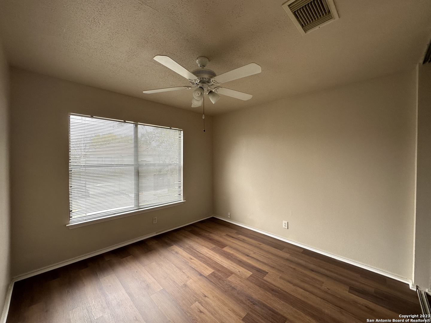 5022 River Kenton San Antonio TX 78240