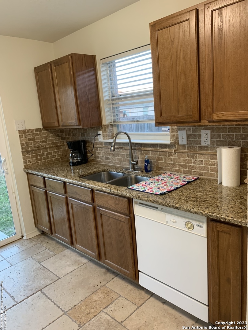 10615 Shaenview San Antonio TX 78254