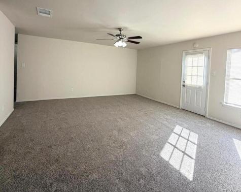 9742 Misty Plain Drive San Antonio TX 78245