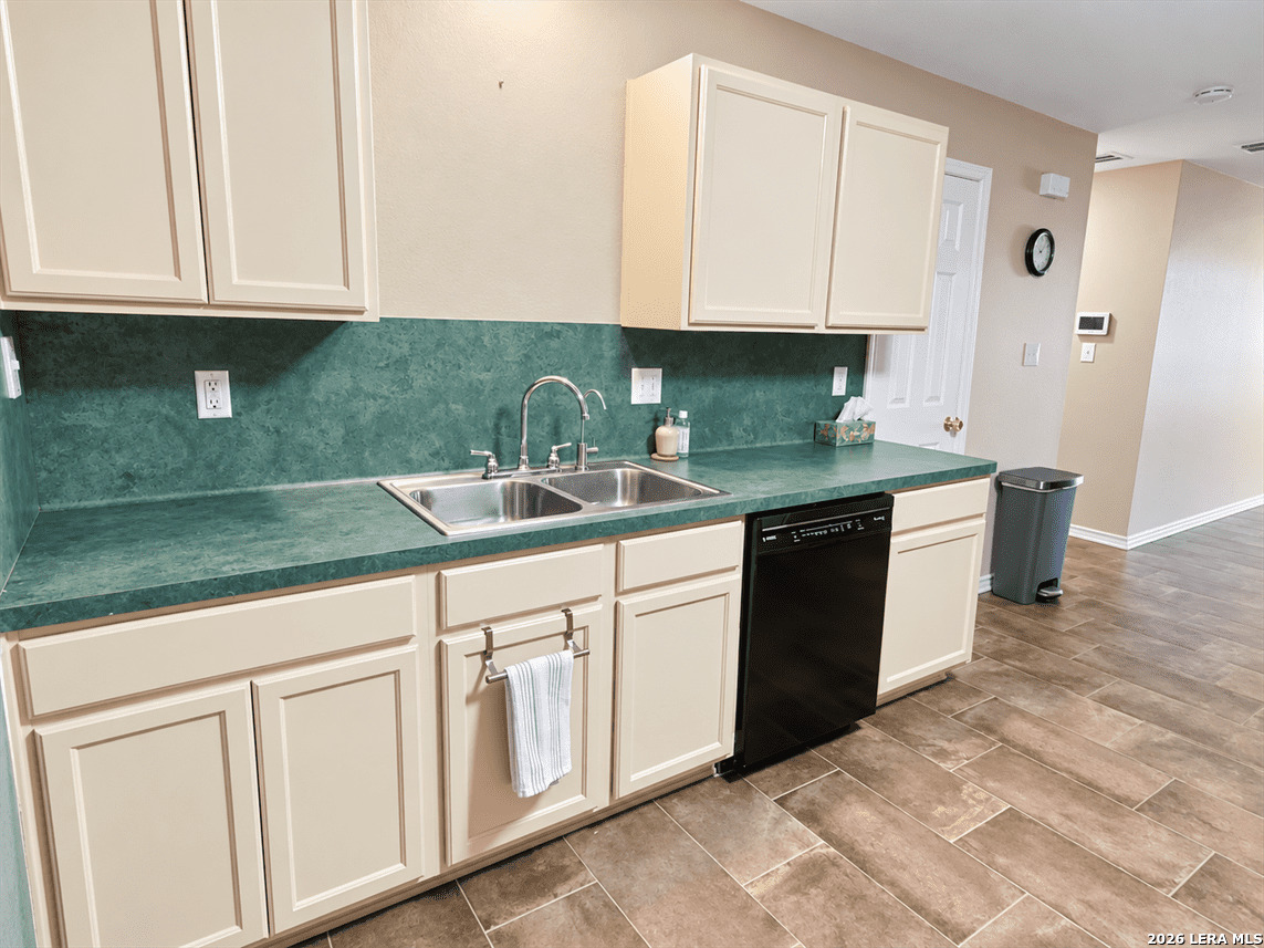 332 Lebanon Street San Antonio TX 78223