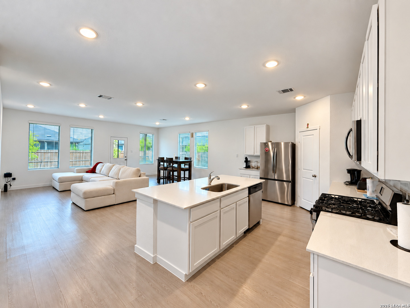 11430 Cedar Close Converse TX 78109