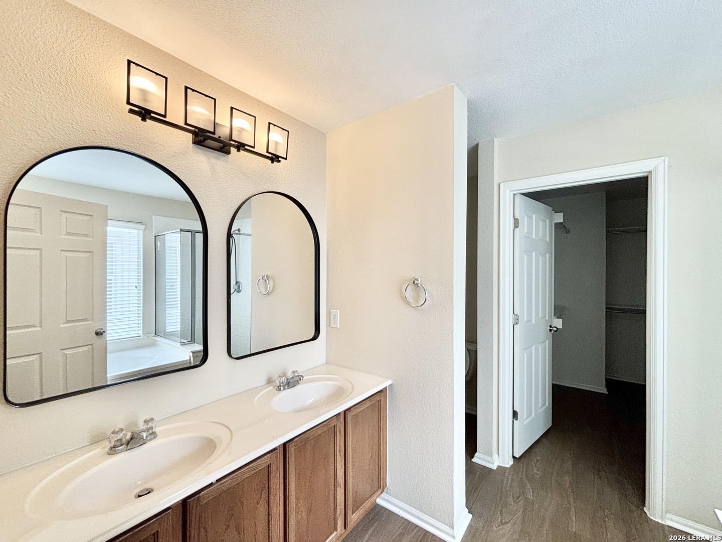 3442 Blue Topaz San Antonio TX 78245